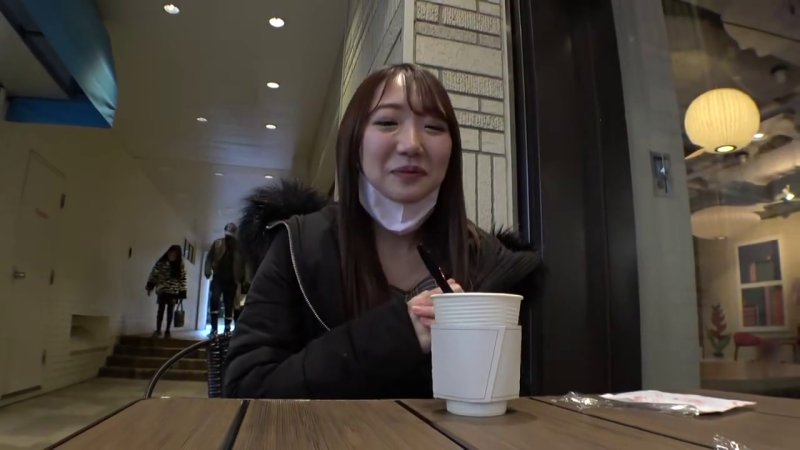 純粋娘の初撮りナンパ劇！立ちバックで歓喜の喘ぎ声を響かせる瞬間