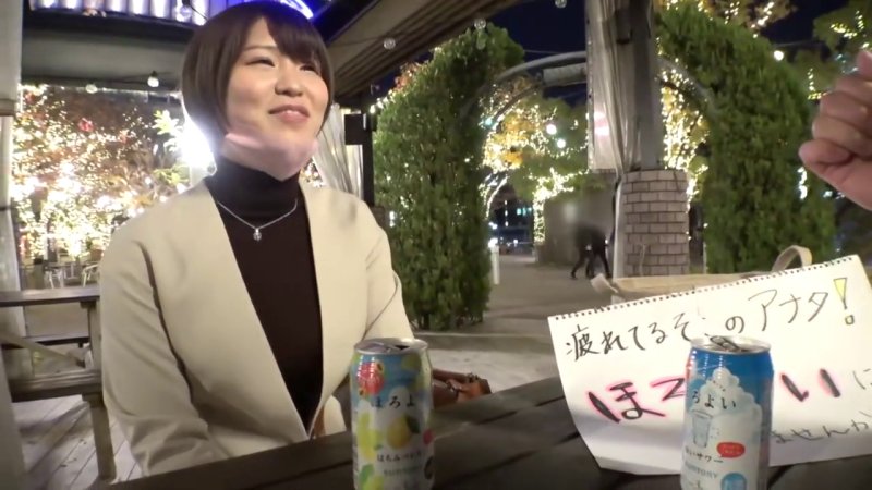 ノリでSEXに発展！Gカップニット巨乳ちゃんのピストンに揺れる乳と喘ぎ声
