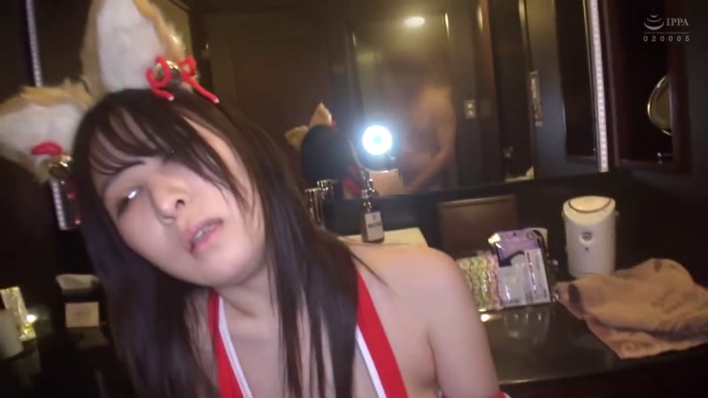 弱みを握られたコンカフェ嬢の無許可中出し！巫女コスでオーナーに翻弄される21歳