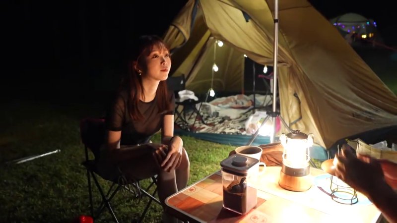 感度良過ぎのソロキャン女子がえちえち騎乗位でアクメ！大自然で中出し体験！